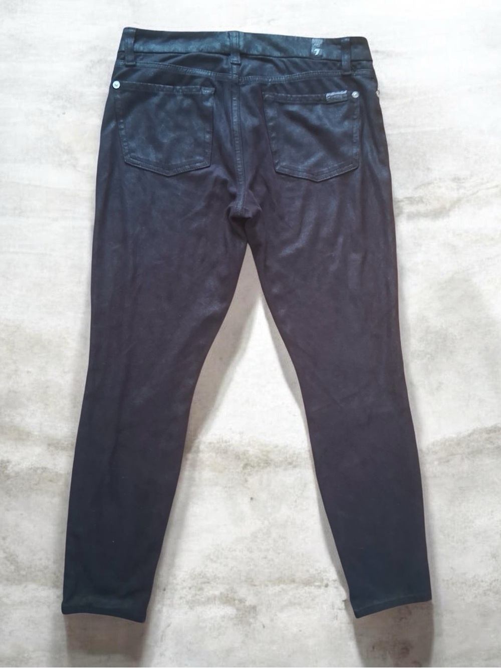 🪦 7 For All Mankind Knee Seam Coated Skinny Pant Size M 🪦 - Picture 3 of 7